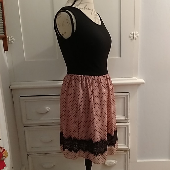 En Focus Studio dress Sz 6 - Picture 3 of 7